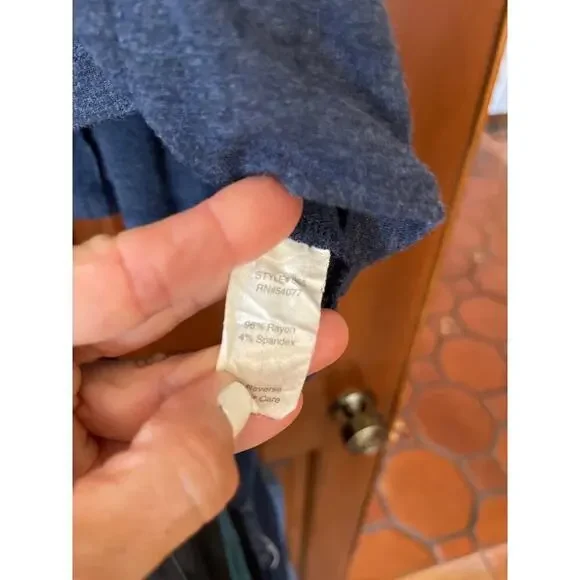 Cabi Jersey knit tank small - Picture 3 of 4